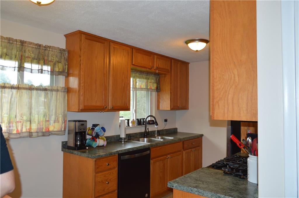 321 Redds Mill Road Charleroi, PA 15022 - Photo 4 of 24 Gallery Image 4