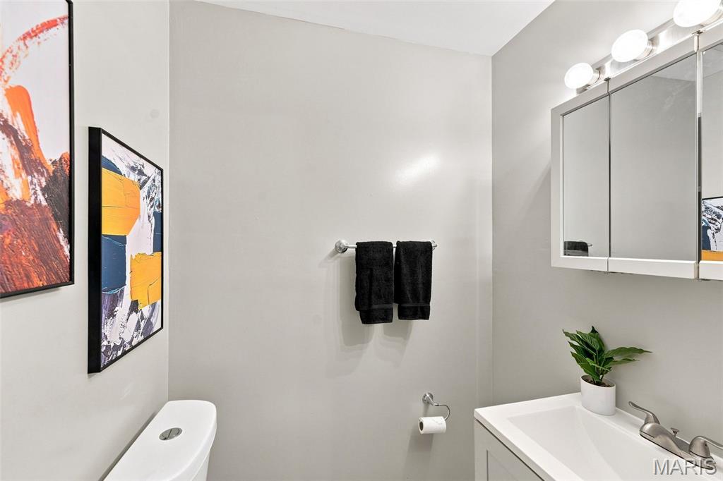 2528 Reveres Route Granite City, IL 62040 - Photo 18 of 28 Gallery Image 18