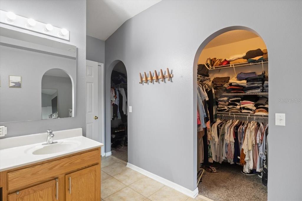 673 Red Pepper Loop Chuluota, FL 32766 - Photo 19 of 32