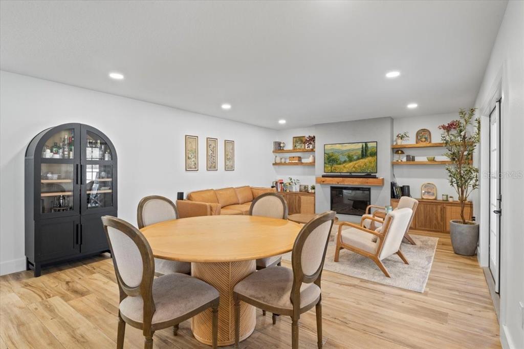 673 Red Pepper Loop Chuluota, FL 32766 - Photo 5 of 32