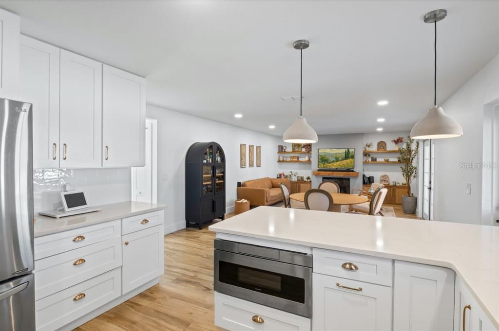 673 Red Pepper Loop Chuluota, FL 32766 - Photo 8 of 32