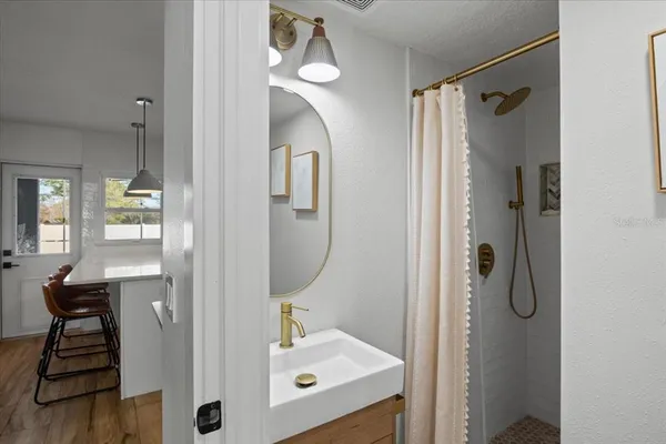$685,000 | 673 Red Pepper Loop, Chuluota, FL 32766