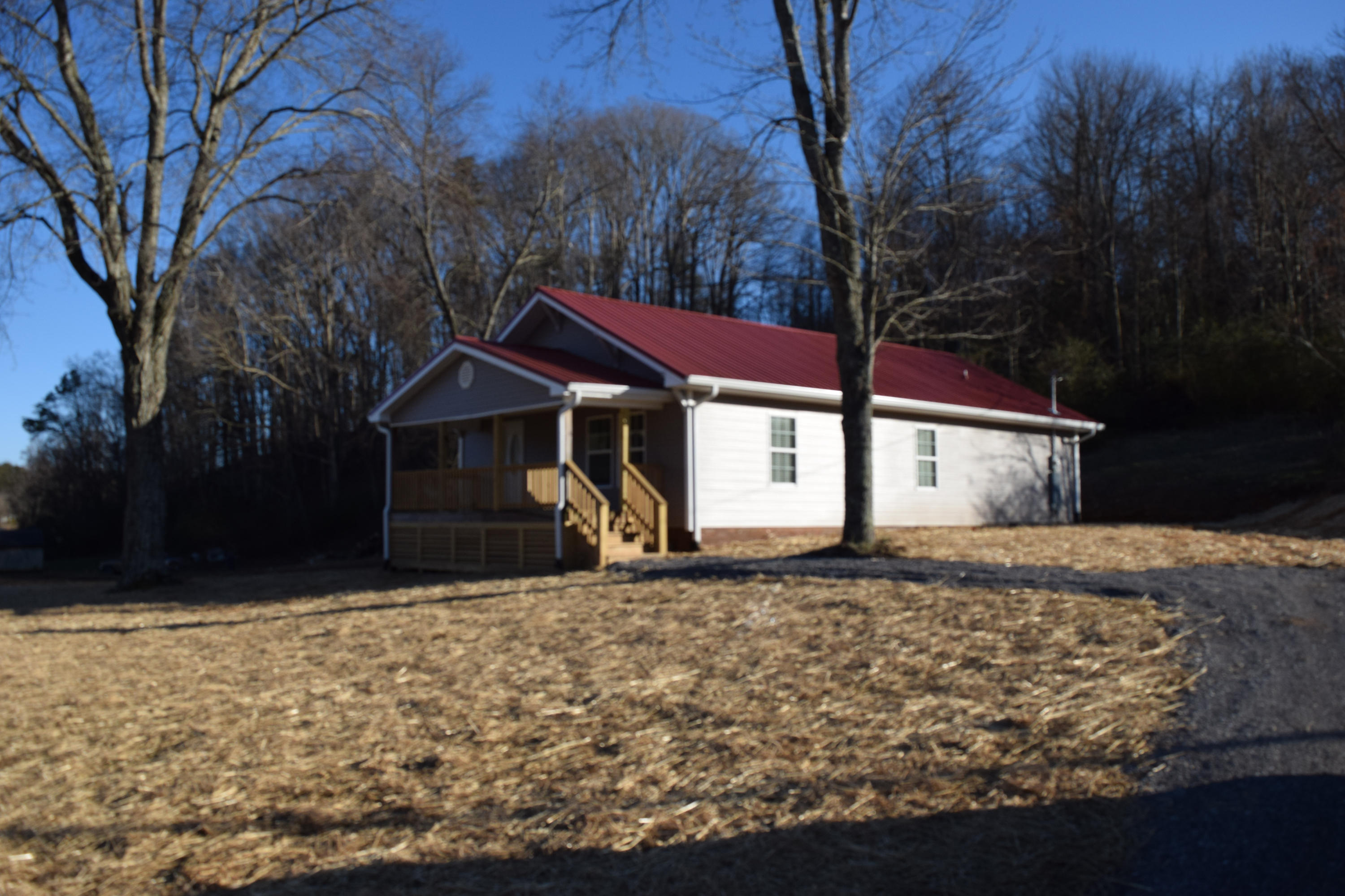 101 Foster Road Lenoir City, TN 37771 - Photo 3 of 28 DSC_0658