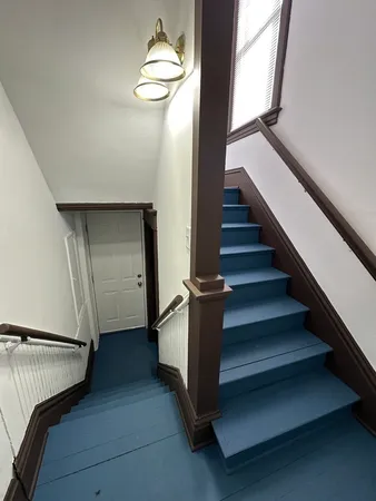 $1,100 | 408 South Gardiner Avenue, Unit 2, Rockford, IL 61104