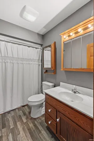 $475,000 | 1773 West Russell Avenue, Warsaw, IN 46580