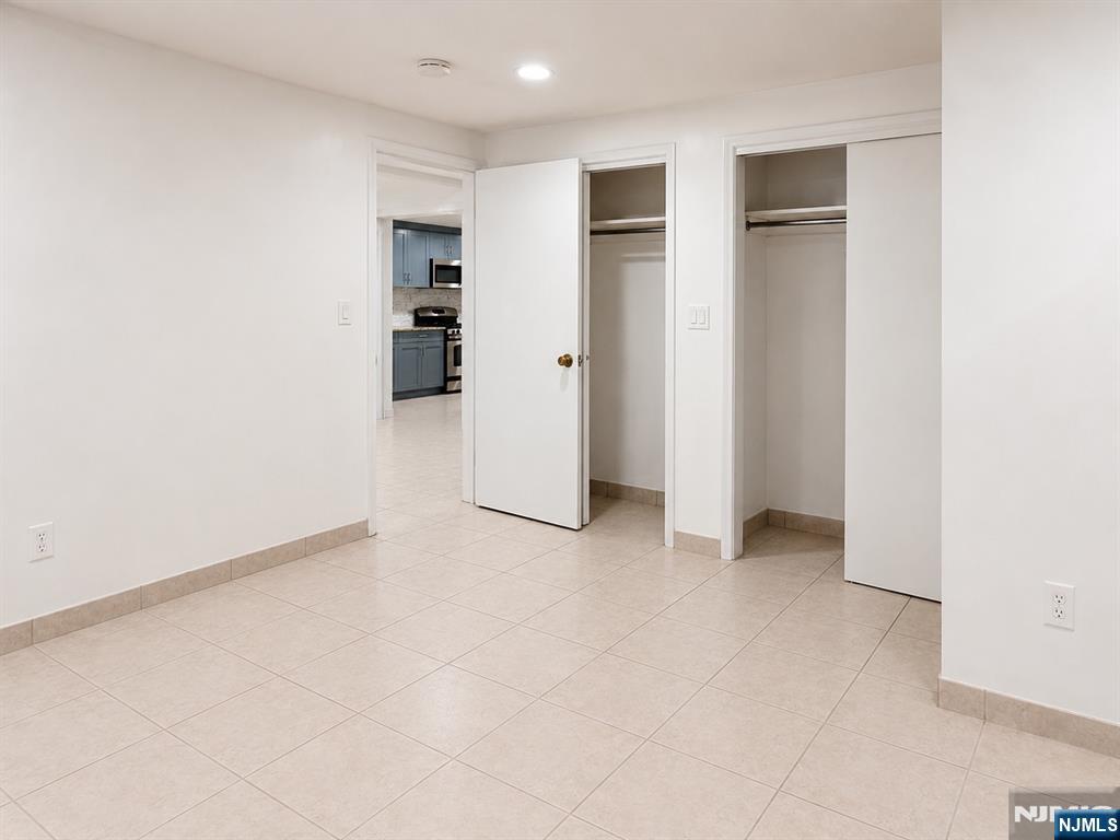 758 Norman Road Ridgefield, NJ 07657 - Photo 2 of 9
