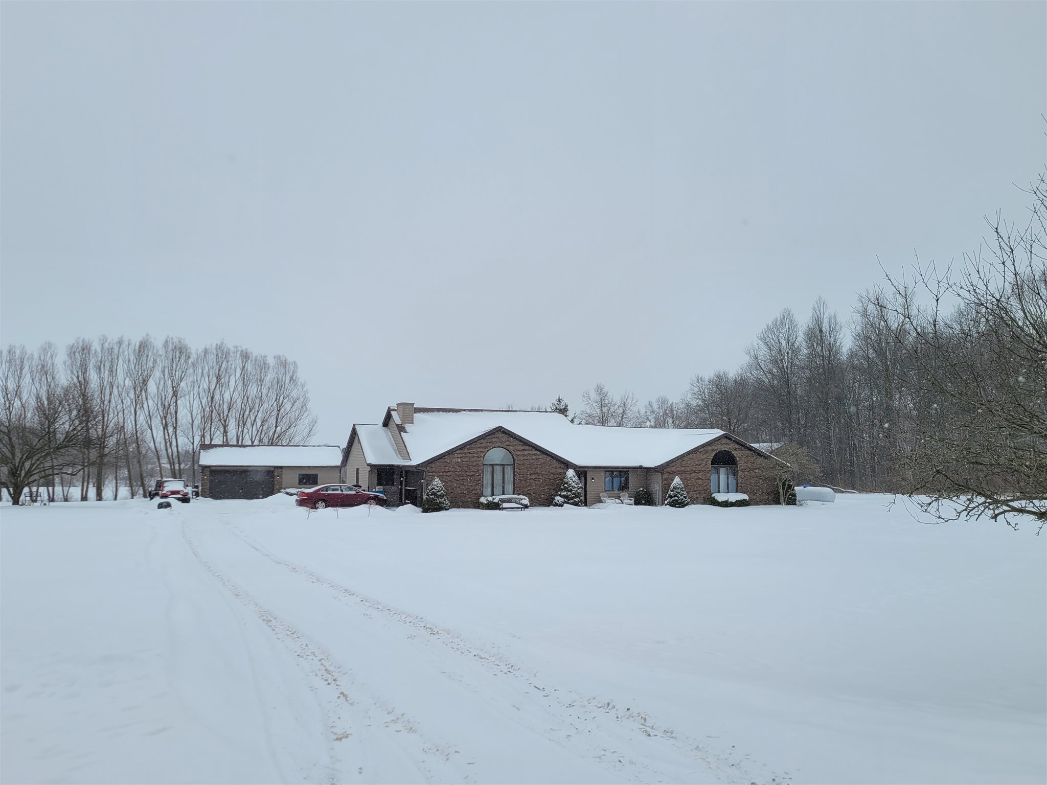 9222 Hollopeter Road Leo, IN 46765 - Photo 1 of 10 Gallery Image 1