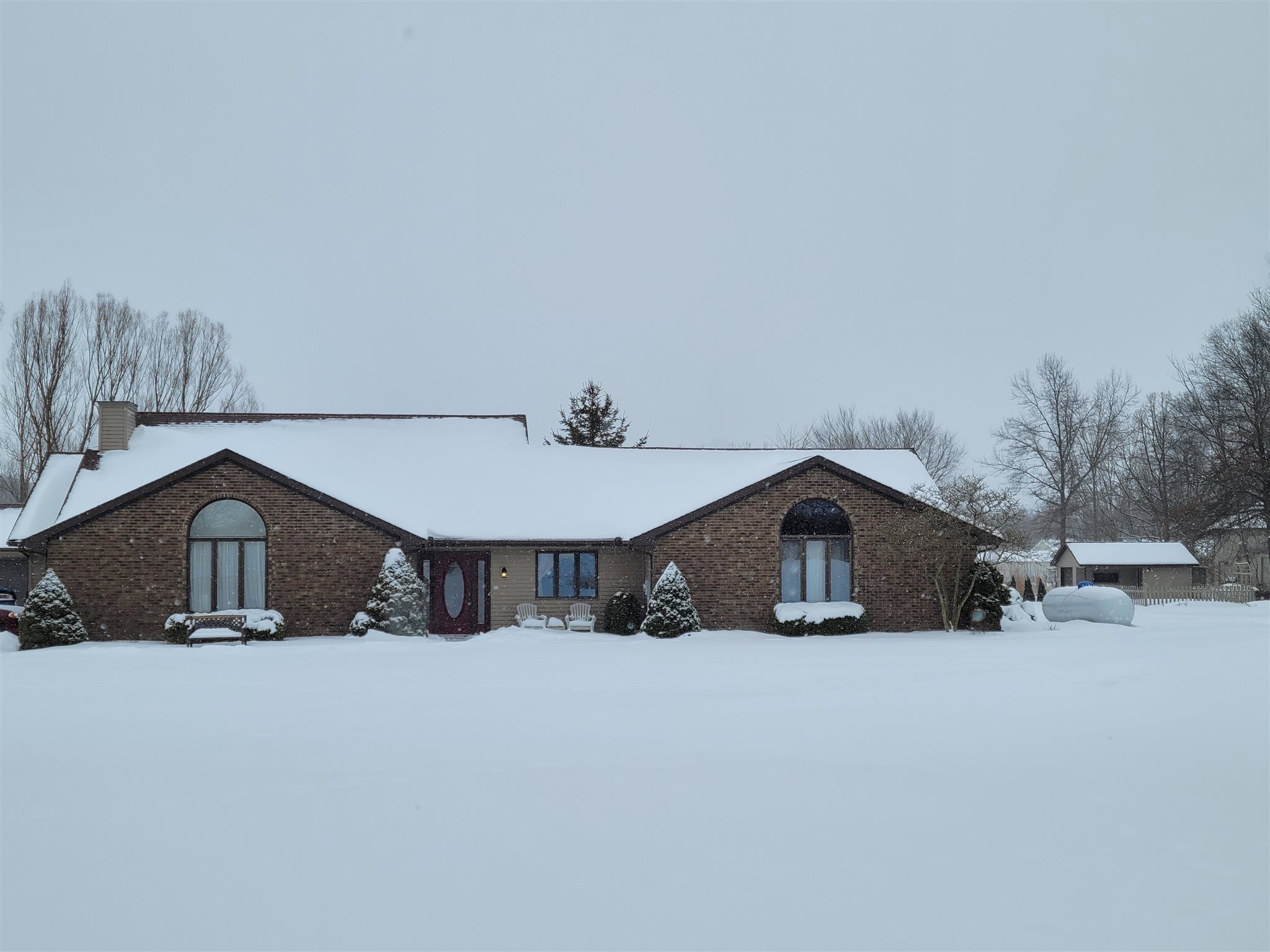 9222 Hollopeter Road Leo, IN 46765 - Photo 2 of 10 Gallery Image 2