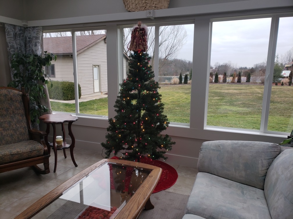 9222 Hollopeter Road Leo, IN 46765 - Photo 3 of 10 Gallery Image 3
