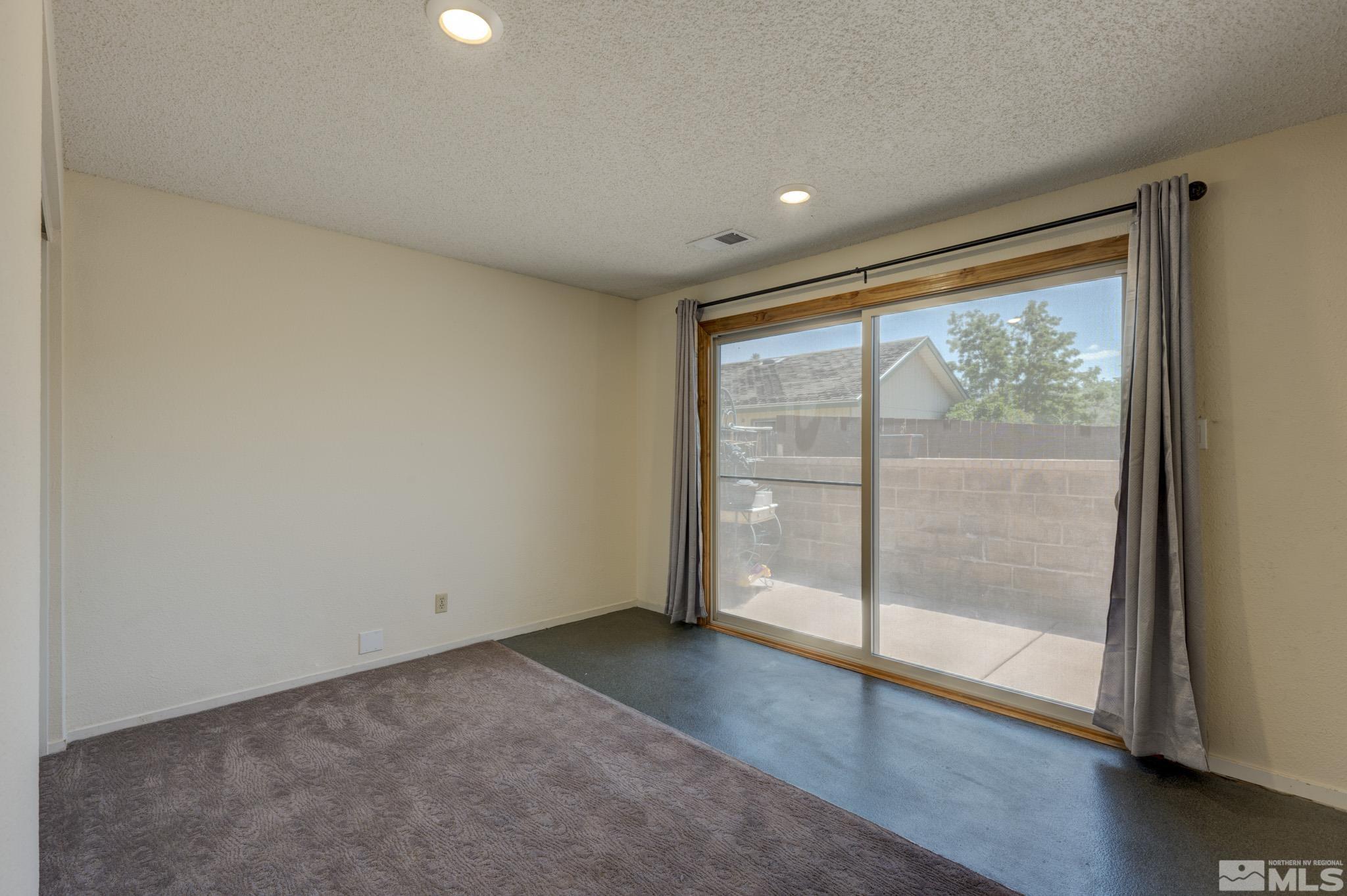 17435 Cold Springs Drive Reno, NV 89508 - Photo 11 of 29 Photo 11