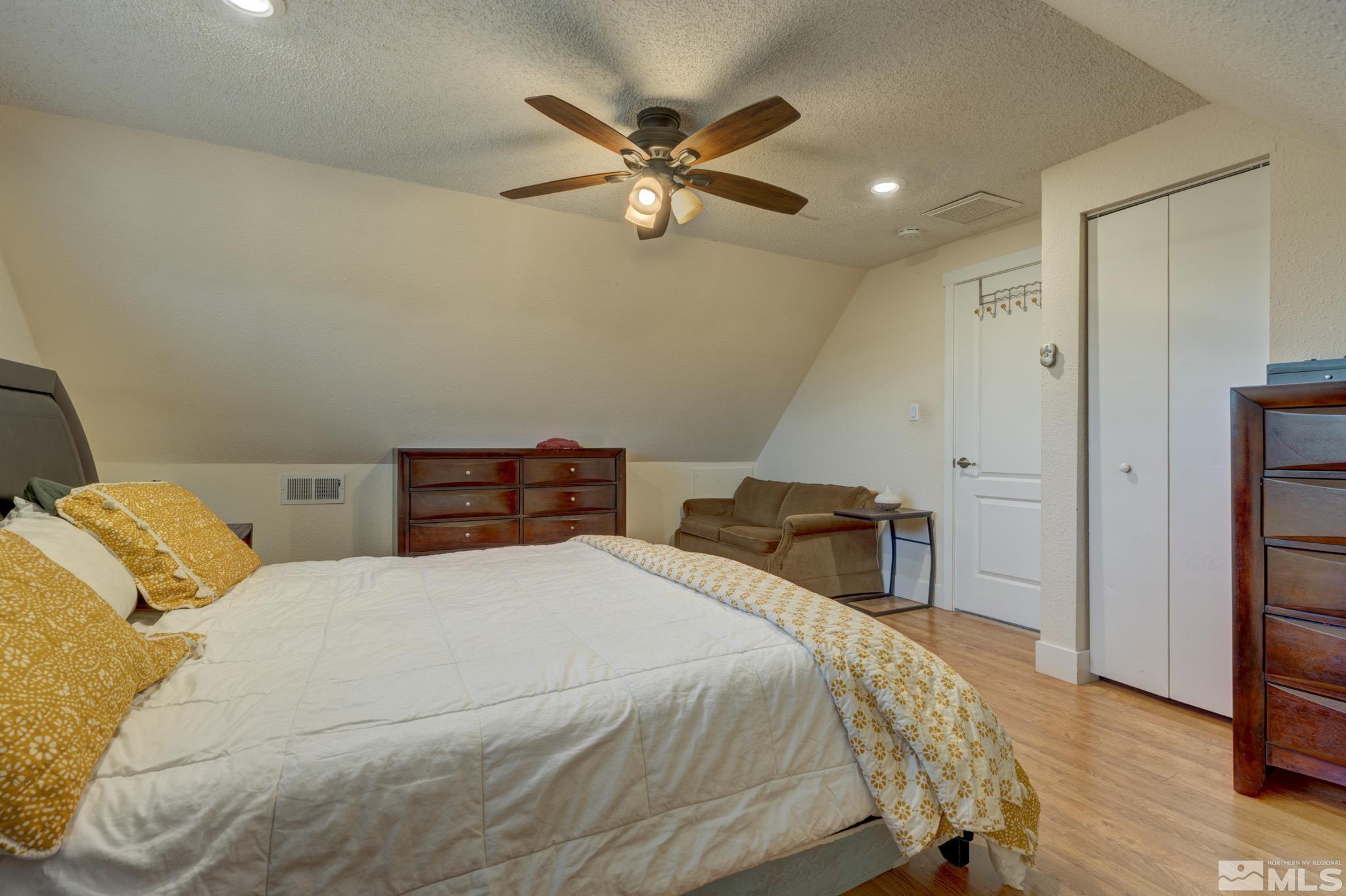 17435 Cold Springs Drive Reno, NV 89508 - Photo 14 of 29 Photo 14