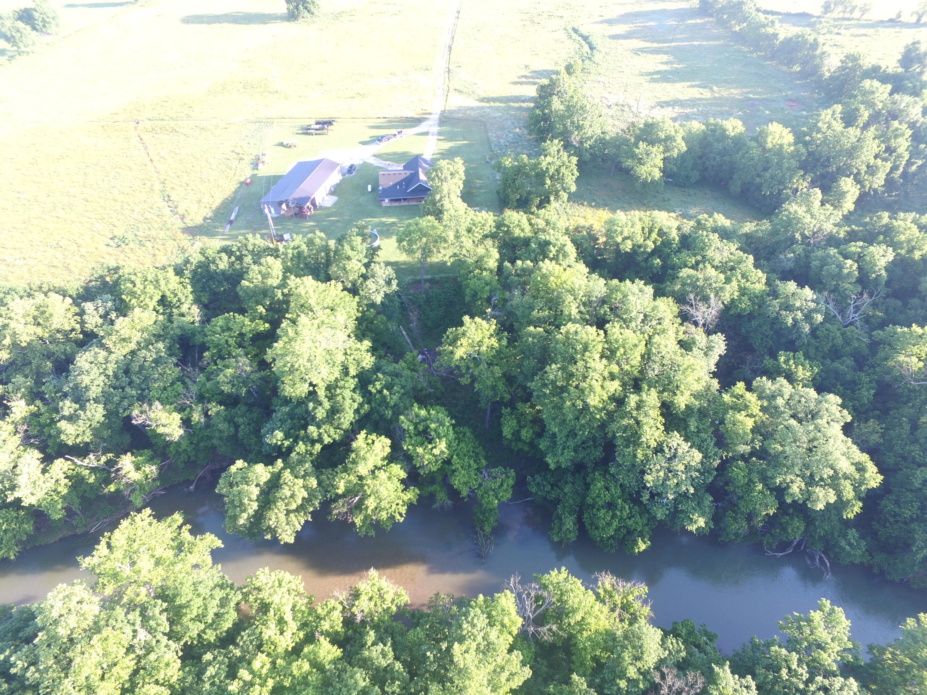 540 Reindeer Road Neosho, MO 64850 - Photo 123 of 125 DJI_0037 copy