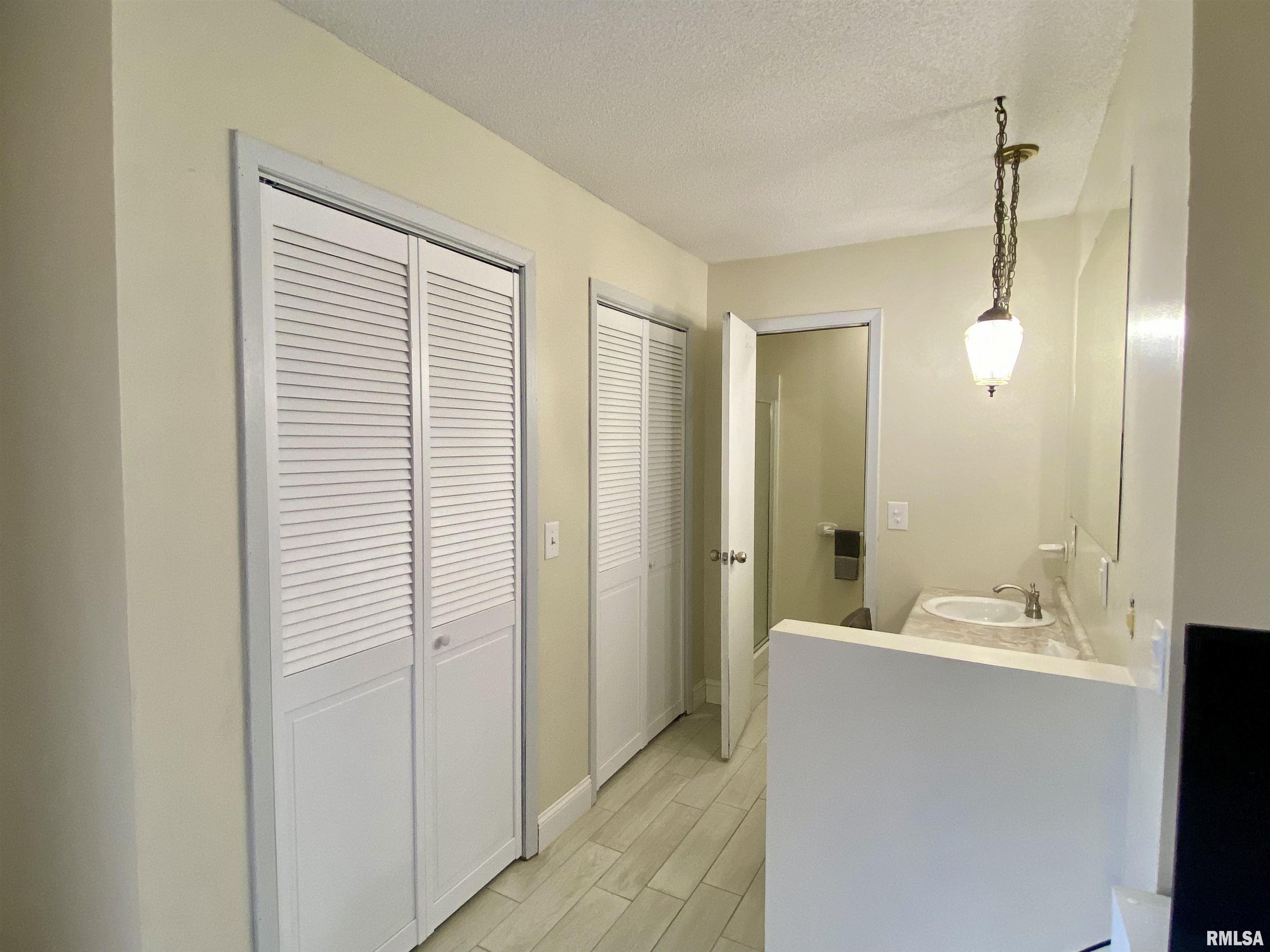 14 Indian Trail Road Macomb, IL 61455 - Photo 17 of 30 Gallery Image 17