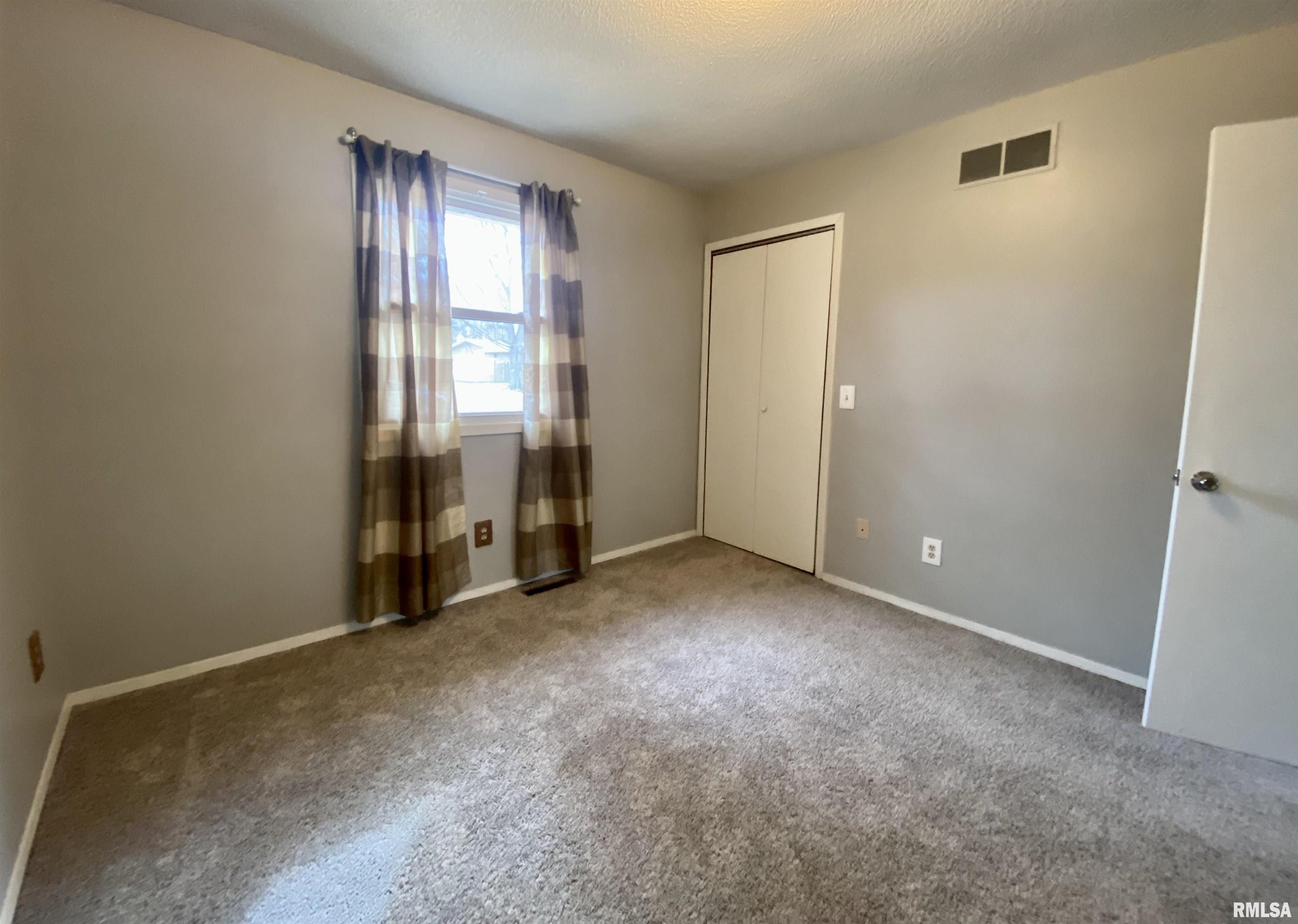 14 Indian Trail Road Macomb, IL 61455 - Photo 25 of 30 Gallery Image 25