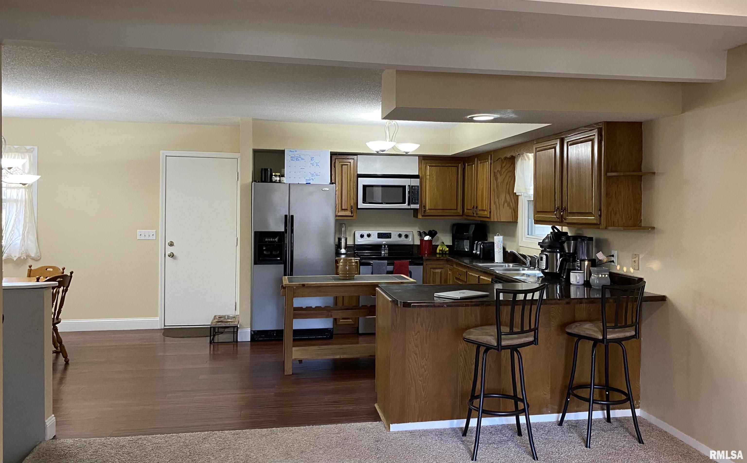 14 Indian Trail Road Macomb, IL 61455 - Photo 8 of 30 Gallery Image 8