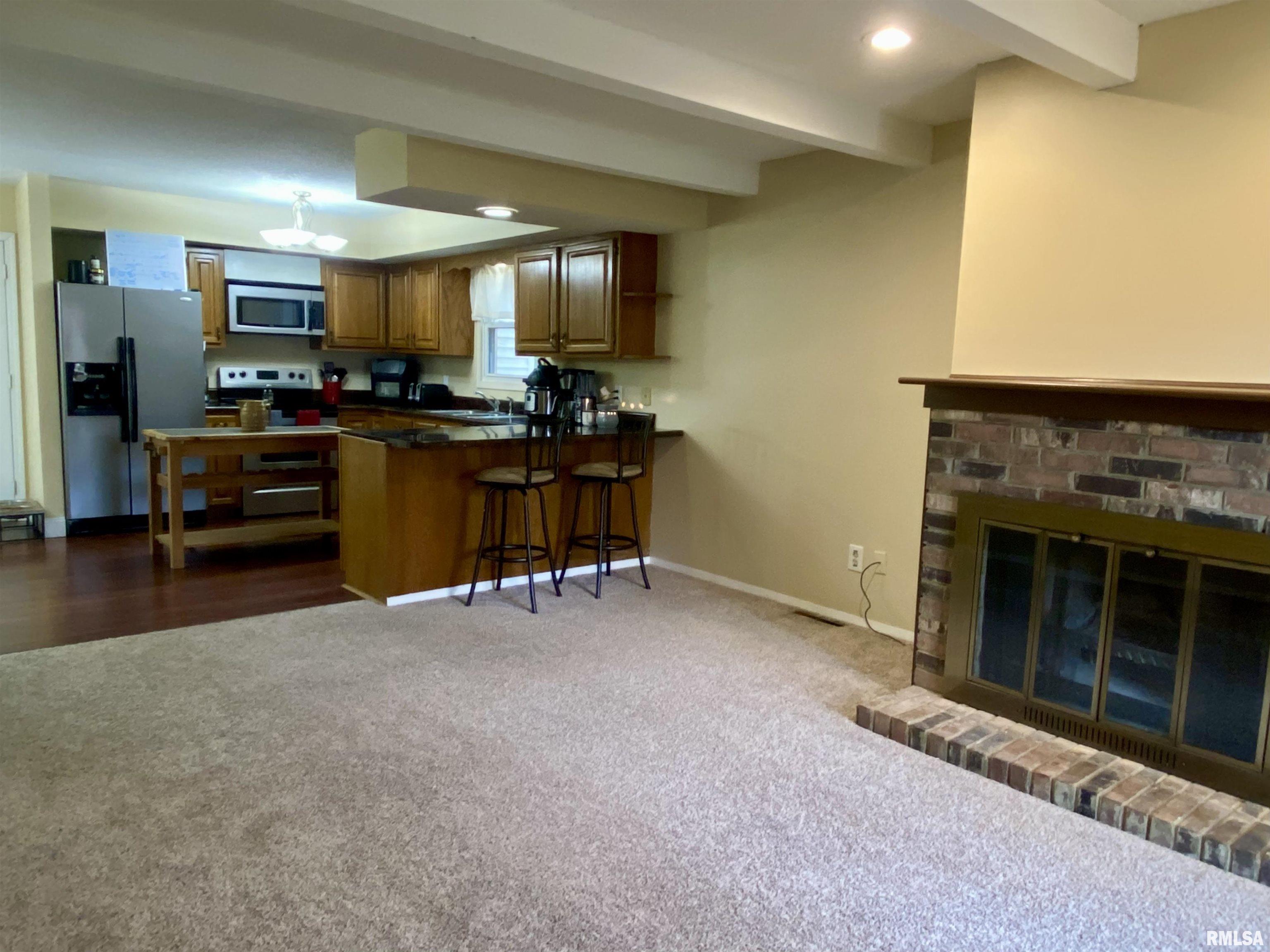 14 Indian Trail Road Macomb, IL 61455 - Photo 9 of 30 Gallery Image 9