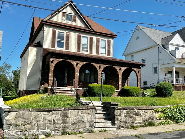$259,000 | 514 5th Street, Dunmore, PA 18512