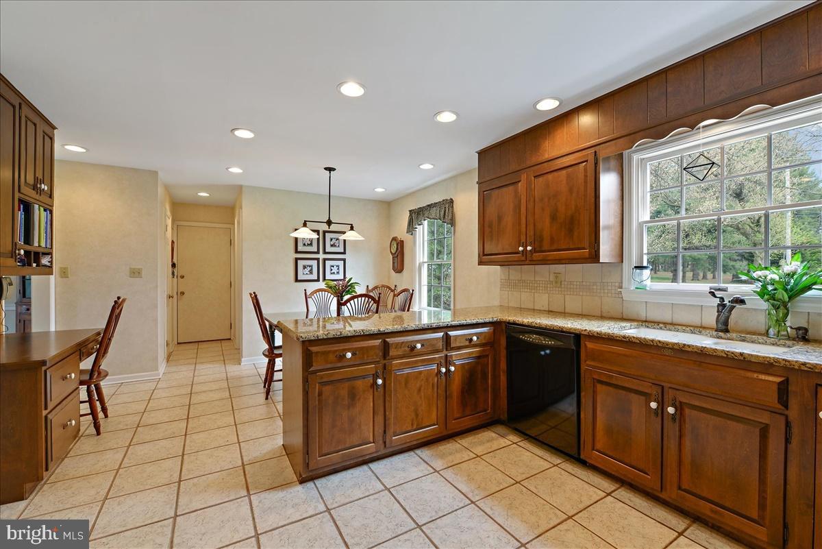 151 Bushong Road Leola, PA 17540 - Photo 7 of 45 Kitchen Tile Floors