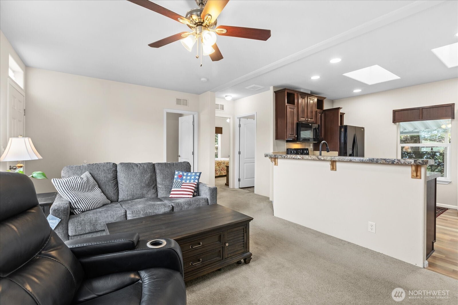 620 112th Street Southeast, Unit 196 Everett, WA 98208 - Photo 5 of 38