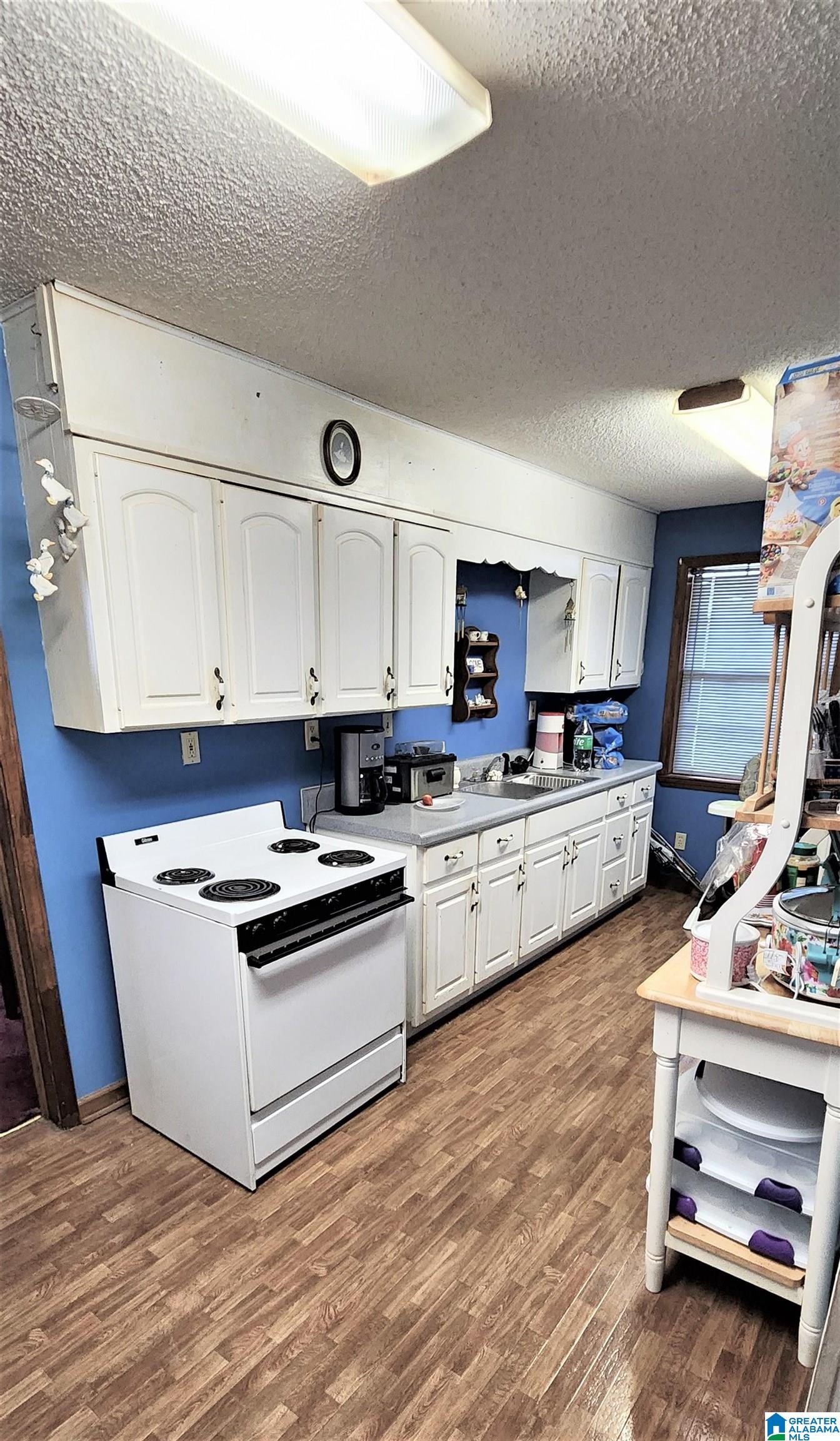 608 A Street South Oneonta, AL 35121 - Photo 9 of 28