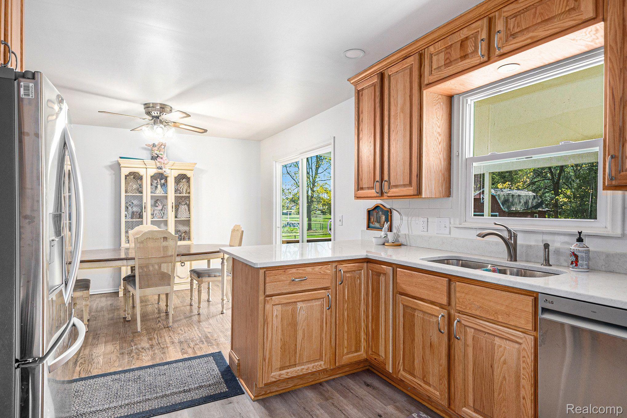 8166 Barden Road Davison, MI 48423 - Photo 6 of 22 Gallery Image 6