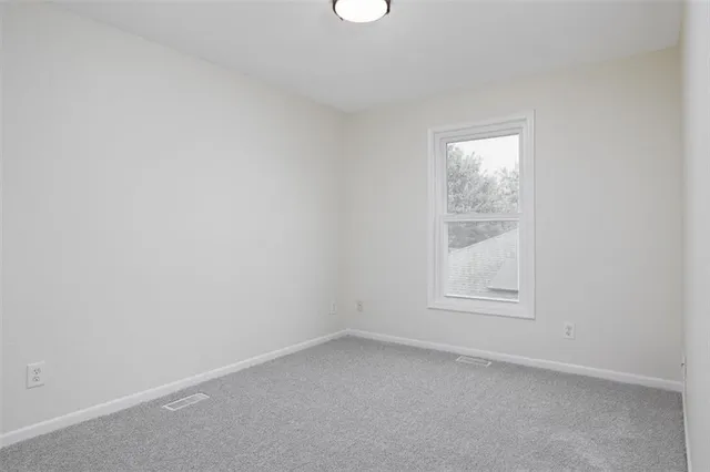 $2,000 | 2321 Brett Drive, Lawrence, KS 66049