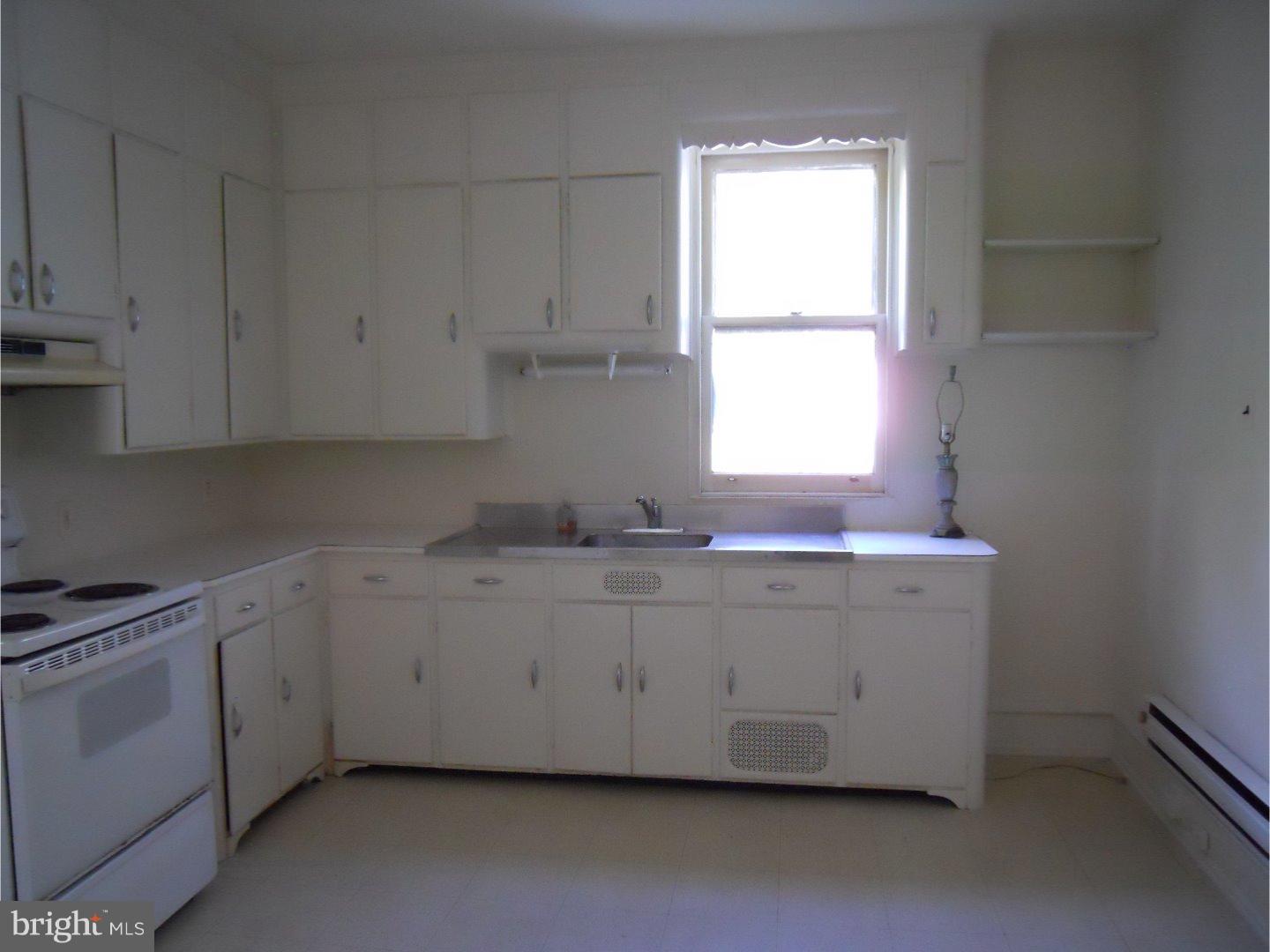 48 South Wyoming Avenue, Unit 1ST R Ardmore, PA 19003 - Photo 11 of 16