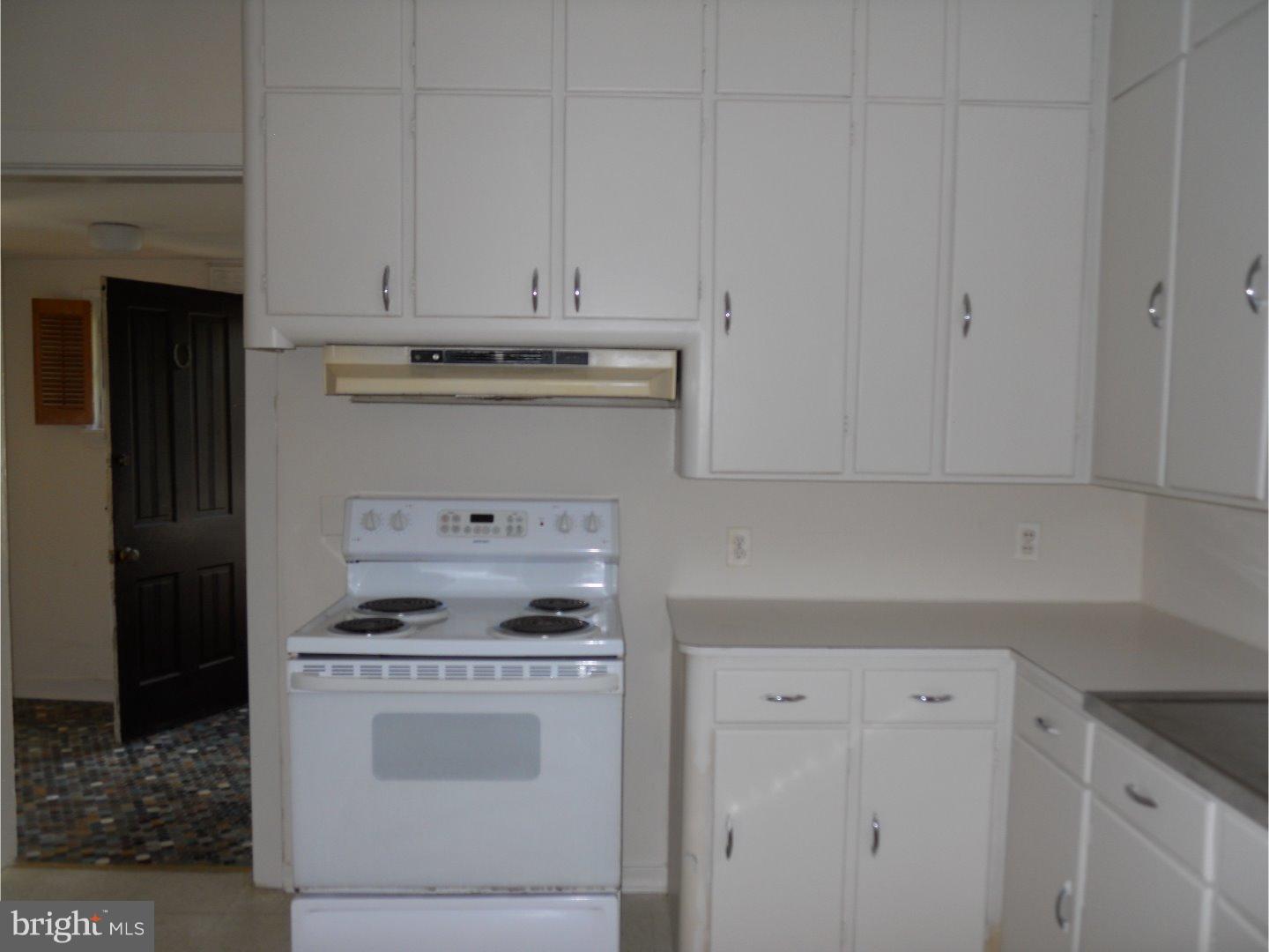 48 South Wyoming Avenue, Unit 1ST R Ardmore, PA 19003 - Photo 12 of 16