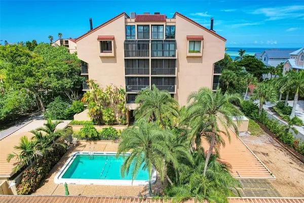 $4,700 | 4900 Ocean Boulevard, Unit 501, Sarasota, FL 34242