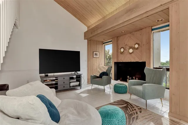 $4,700 | 4900 Ocean Boulevard, Unit 501, Sarasota, FL 34242