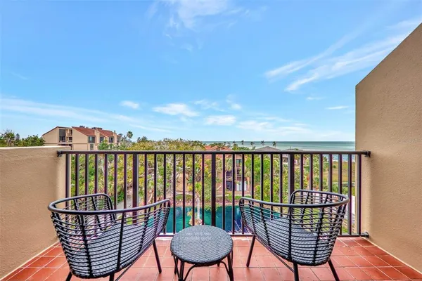 $4,700 | 4900 Ocean Boulevard, Unit 501, Sarasota, FL 34242