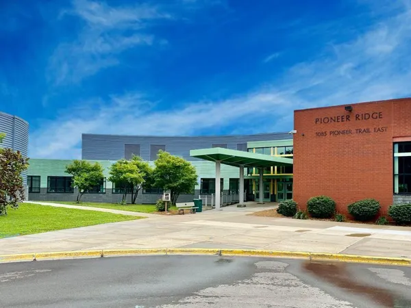 $680,480 | 3971 Founders Path, Chaska, MN 55318