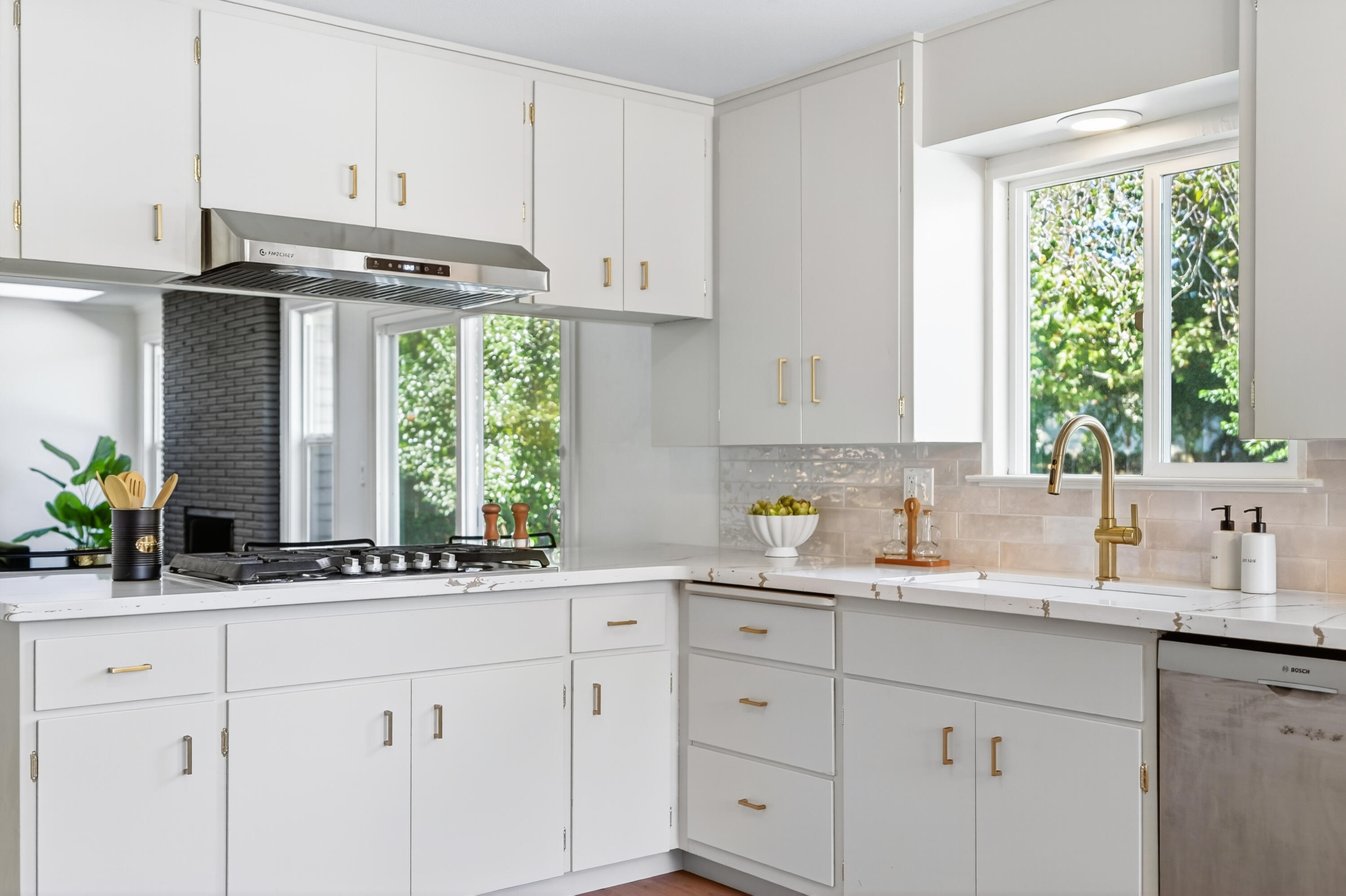 1198 Denton Way Redding, CA 96002 - Photo 17 of 51 1198-denton-09303