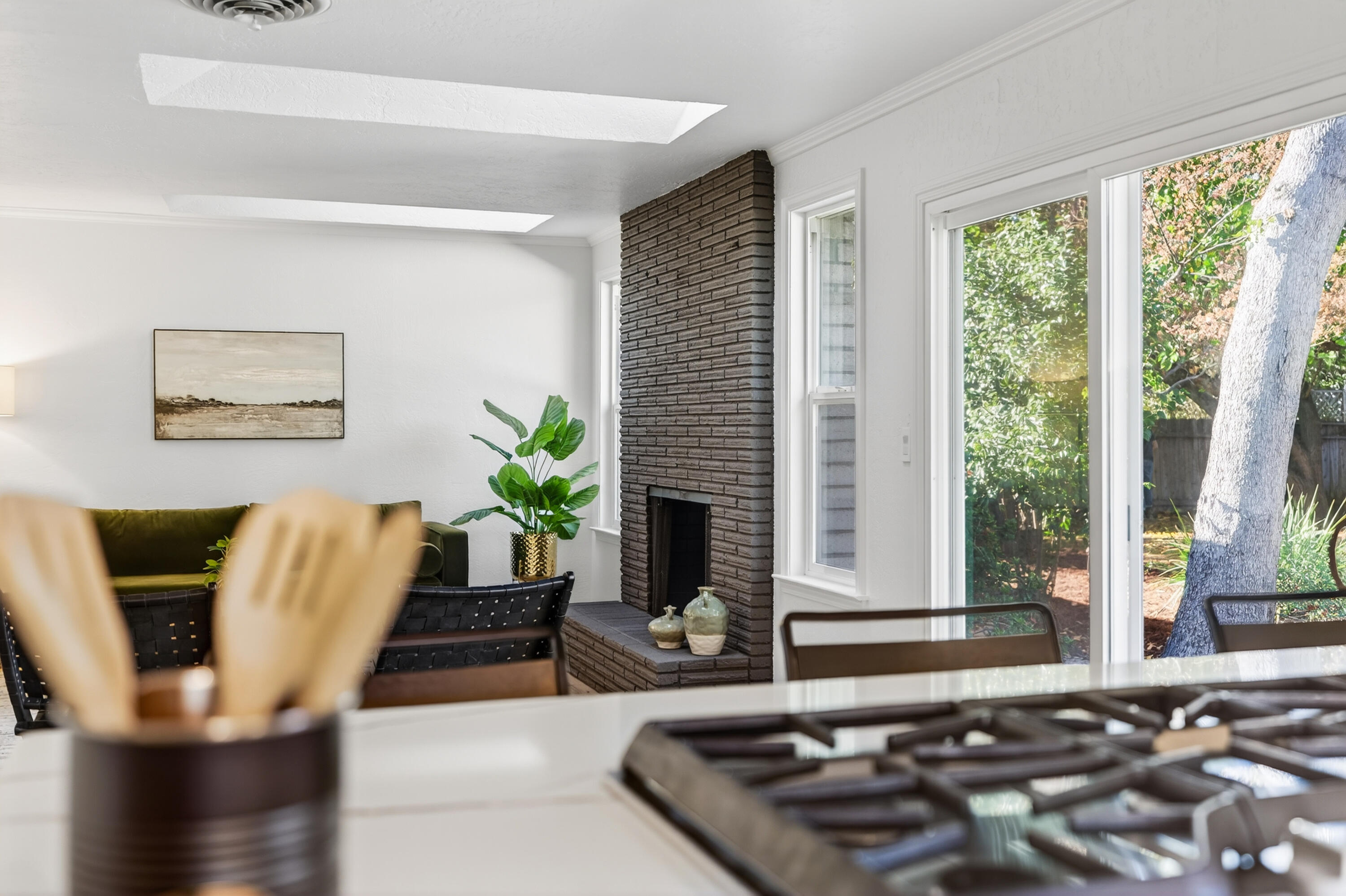 1198 Denton Way Redding, CA 96002 - Photo 20 of 51 1198-denton-09356