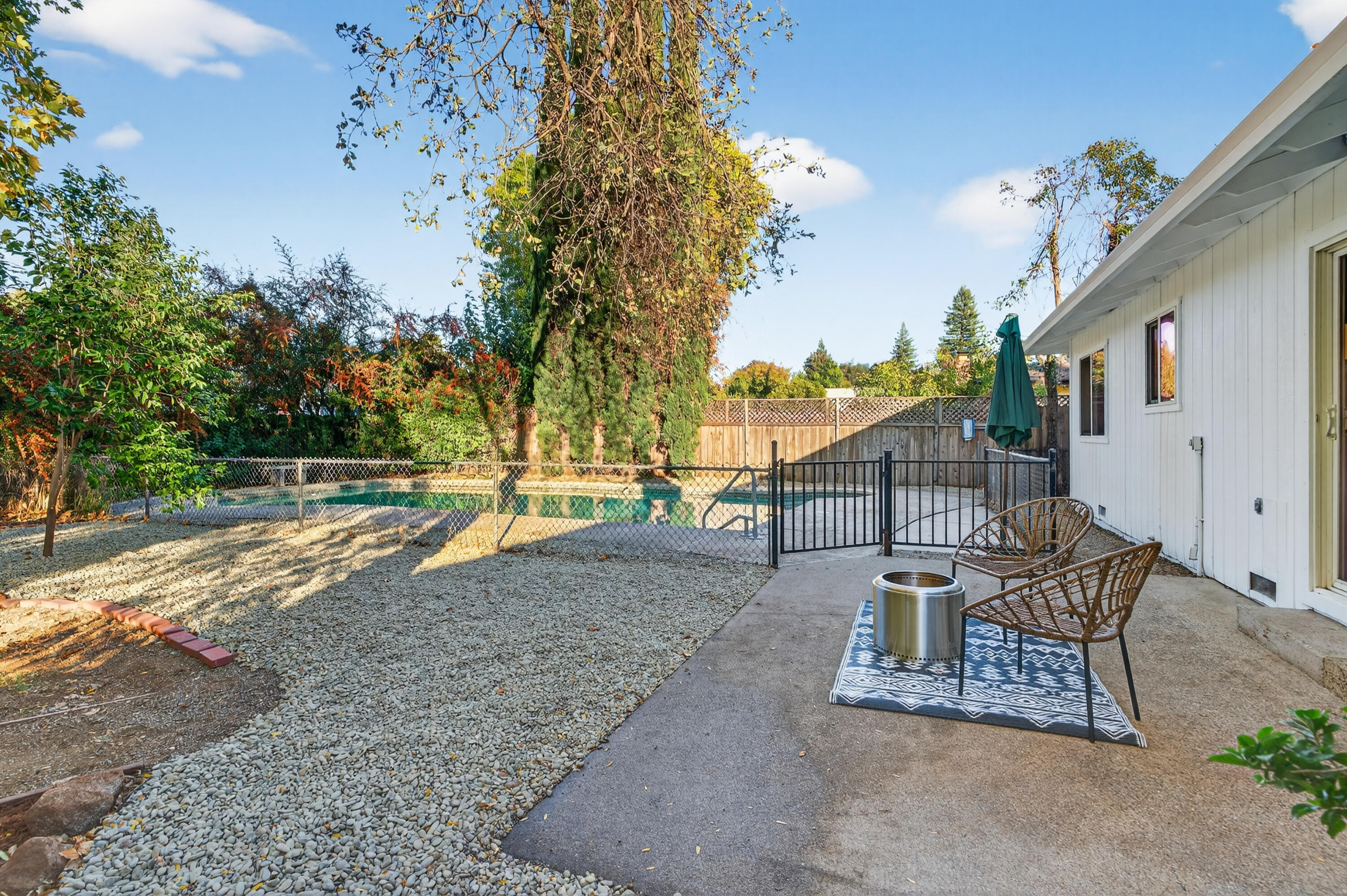 1198 Denton Way Redding, CA 96002 - Photo 49 of 51 1198-denton-09427