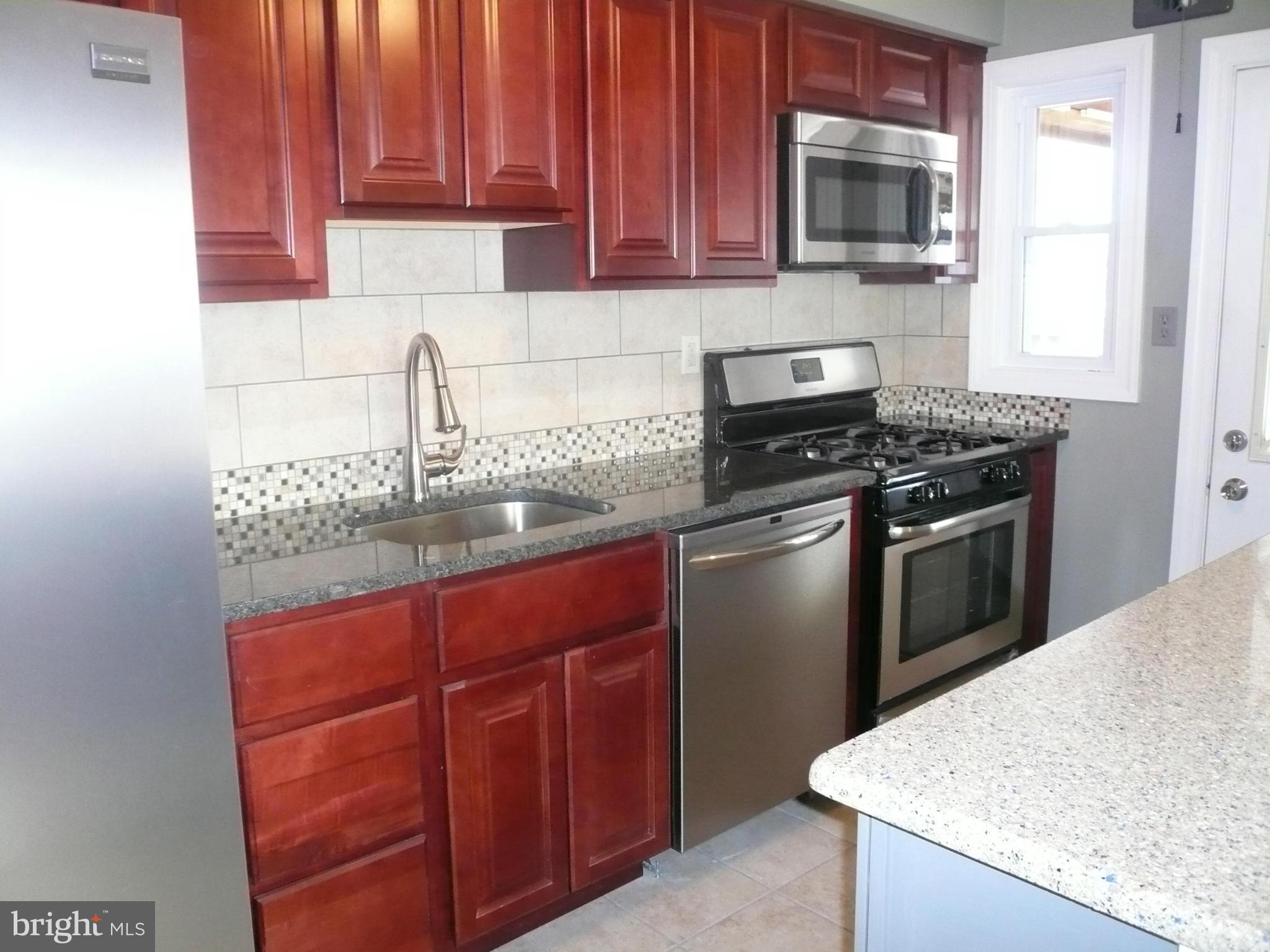 7469 Rabon Avenue Baltimore, MD 21222 - Photo 3 of 28 Kitchen
