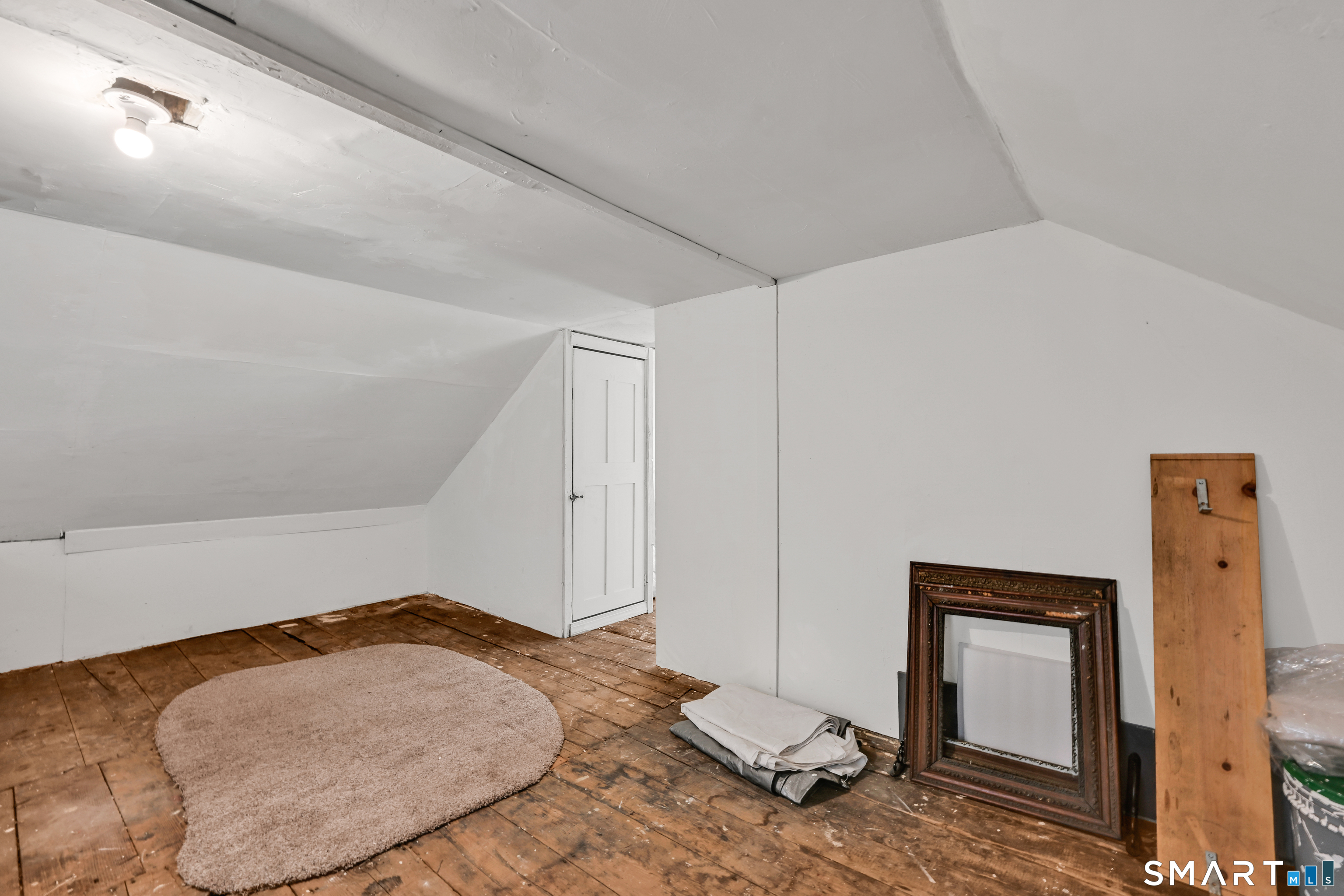 463 Pearl Lake Road Waterbury, CT 06706 - Photo 34 of 37 Gallery Image 34