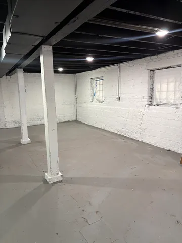 a view of a pathway both side of building