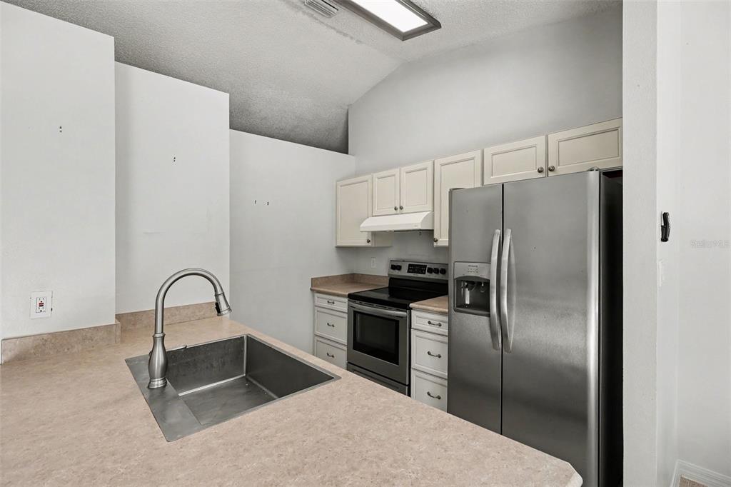 6905 Bentley Road Cocoa, FL 32927 - Photo 15 of 34