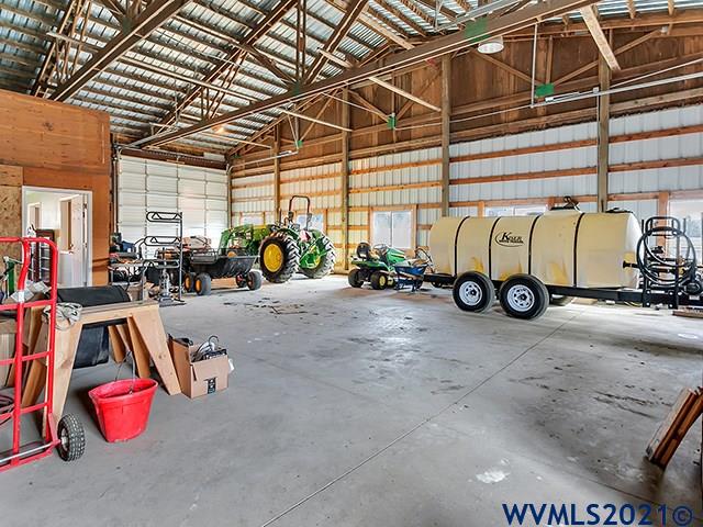 25200 Butteville Road Northeast Aurora, OR 97002 - Photo 28 of 42 Gallery Image 28