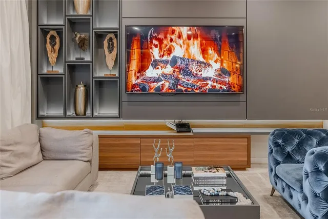 $980,000 | 2126 Lelani Circle, Davenport, FL 33897