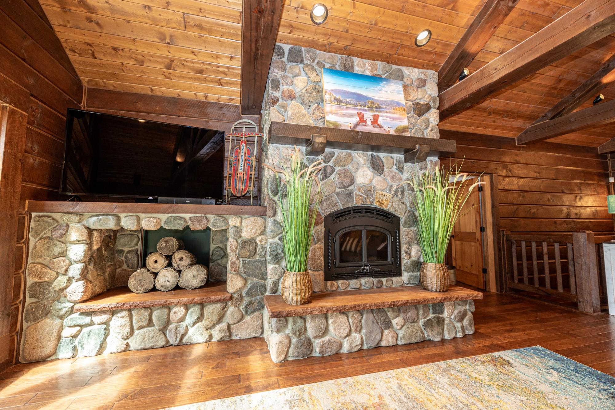 9219 Davies Road Minocqua, WI 54548 - Photo 10 of 52 Gallery Image 10