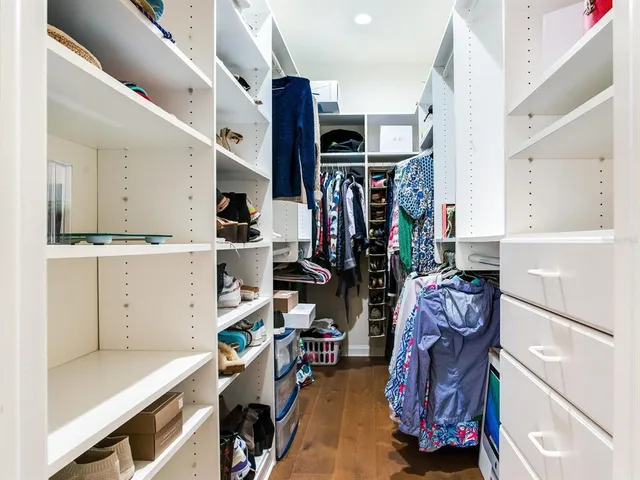 $2,149,998 | 5121 South Nichol Street, Tampa, FL 33611