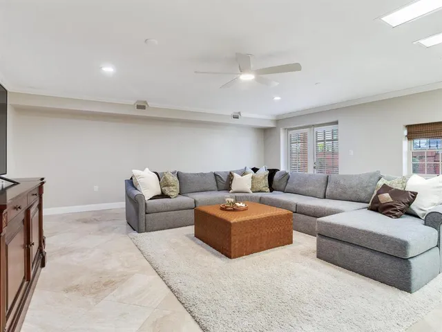 $2,149,998 | 5121 South Nichol Street, Tampa, FL 33611