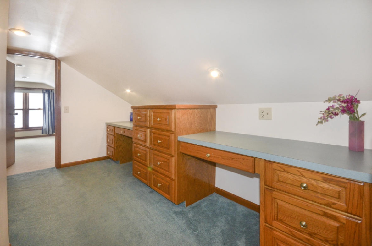 6231 Rook Road Plainwell, MI 49080 - Photo 13 of 34 012-6231-rook-rd-plainwell-mi-49080