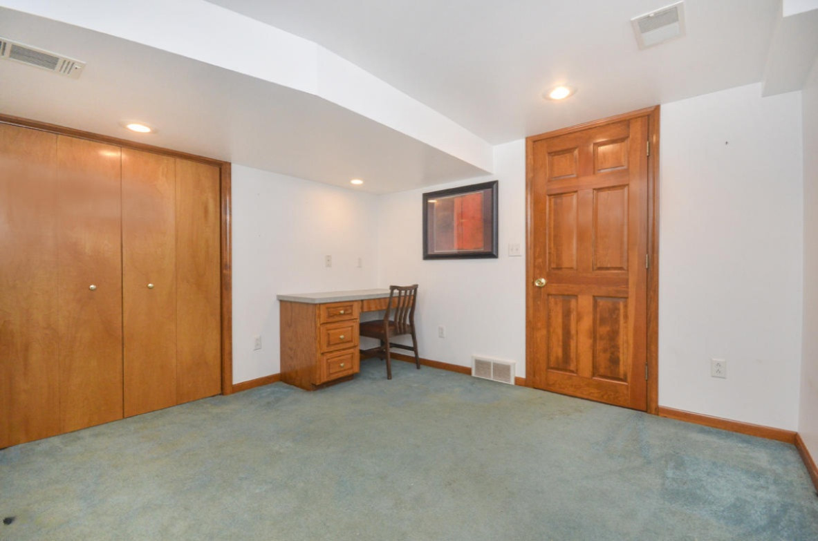 6231 Rook Road Plainwell, MI 49080 - Photo 16 of 34 015-6231-rook-rd-plainwell-mi-49080