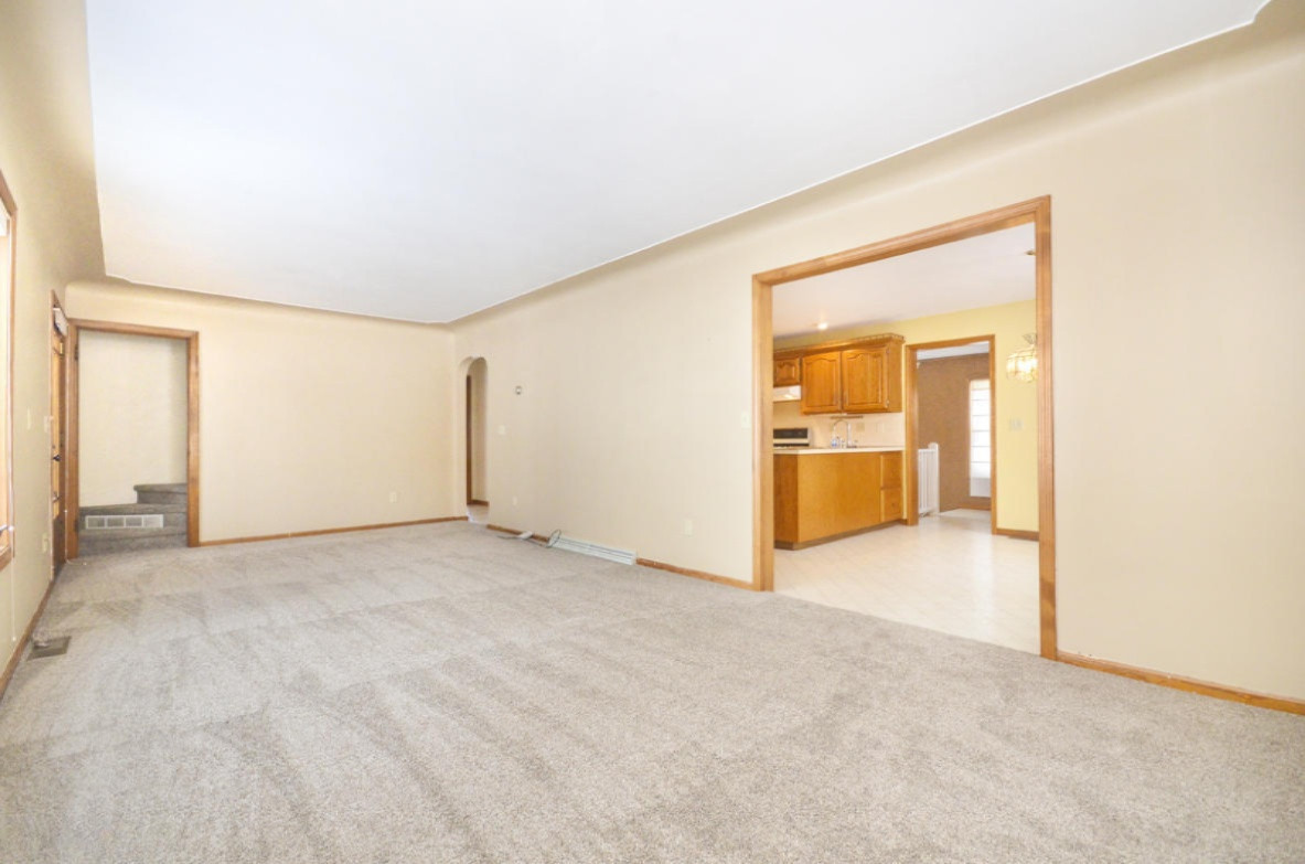 6231 Rook Road Plainwell, MI 49080 - Photo 4 of 34 003-6231-rook-rd-plainwell-mi-49080
