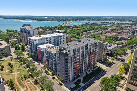 $359,900 | 309 West Washington Avenue, Unit 613, Madison, WI 53703