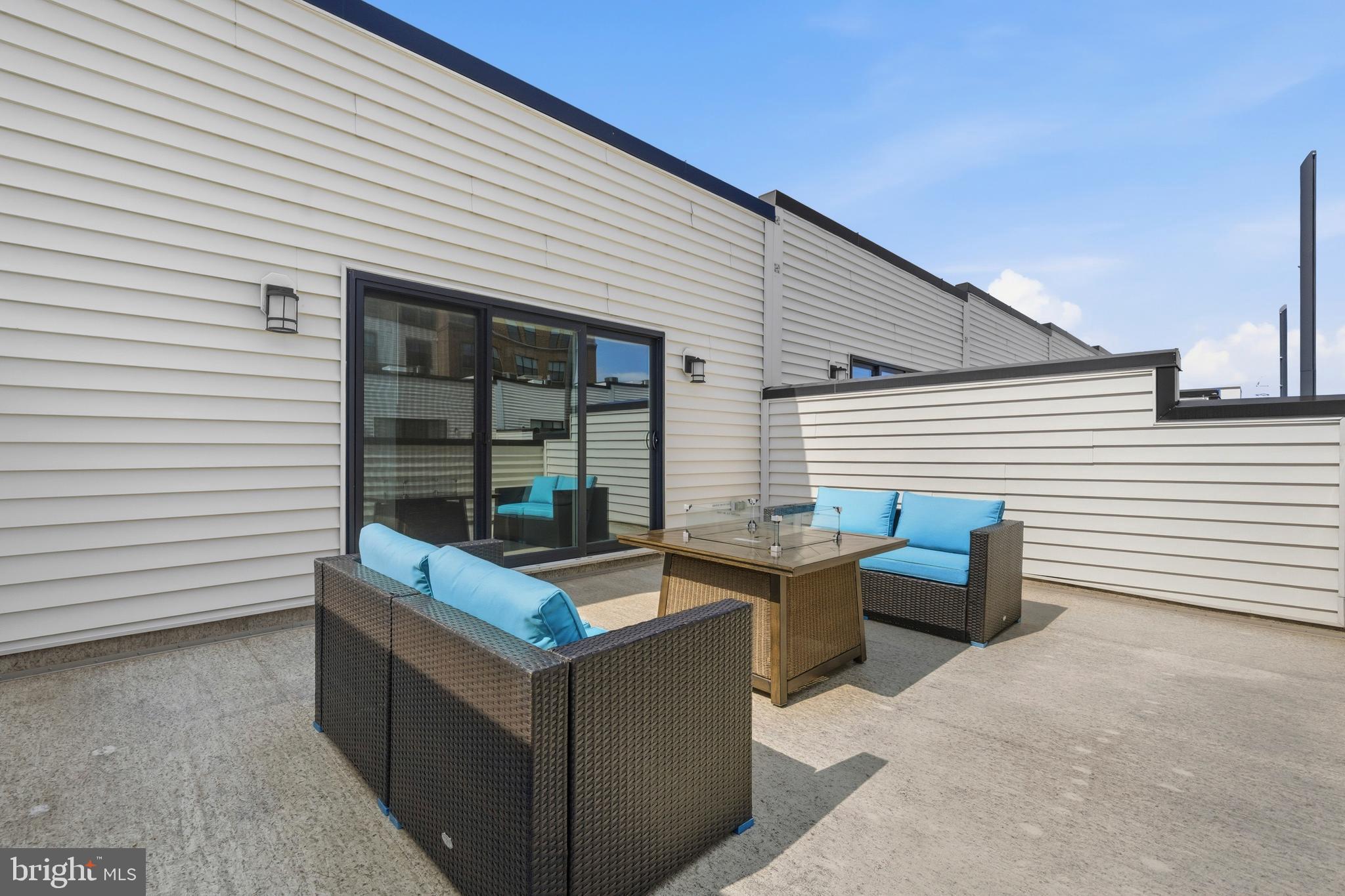 1878 Easterly Road Reston, VA 20190 - Photo 32 of 63