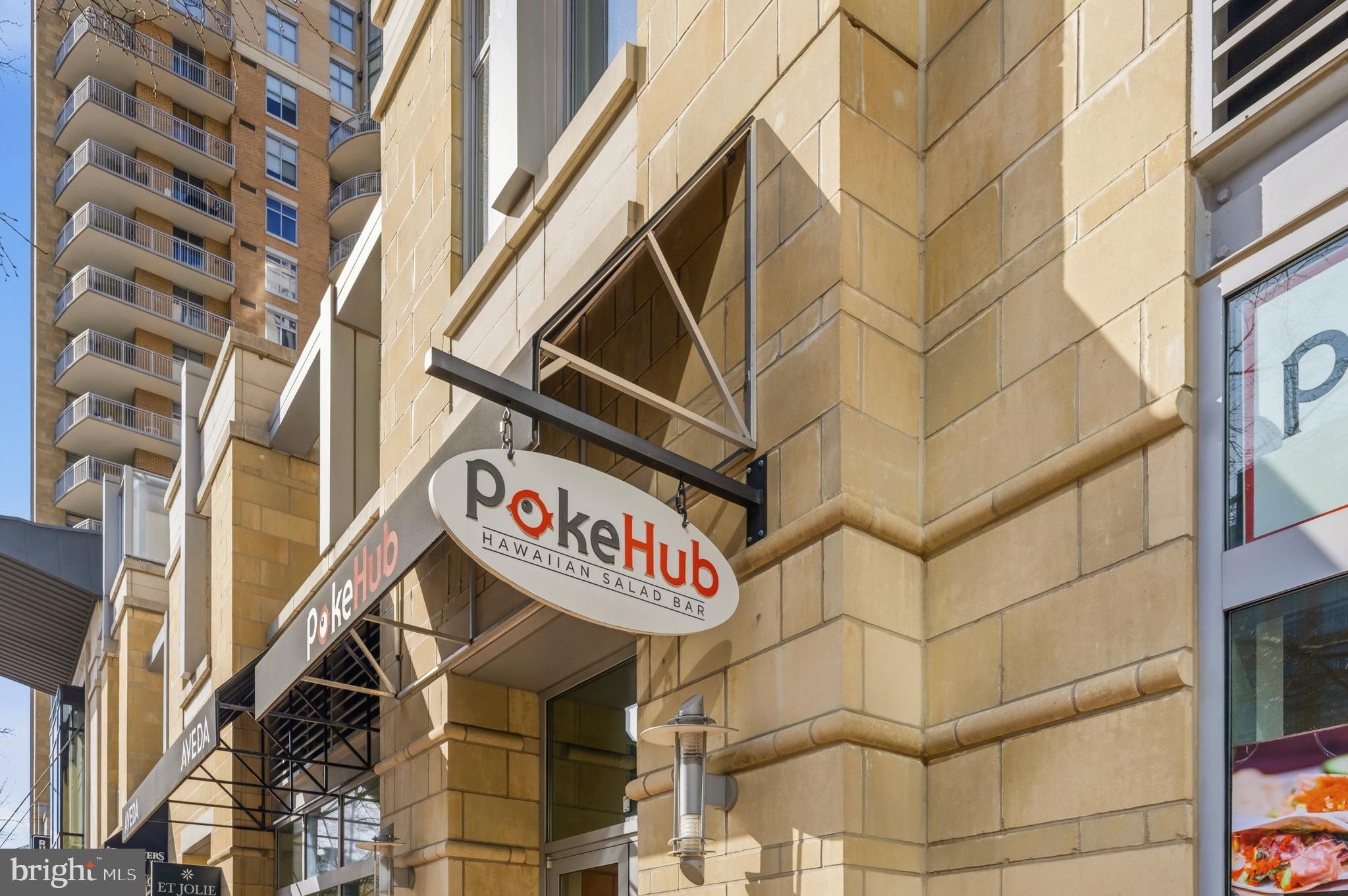 1878 Easterly Road Reston, VA 20190 - Photo 48 of 63 a street sign on a pole on a street